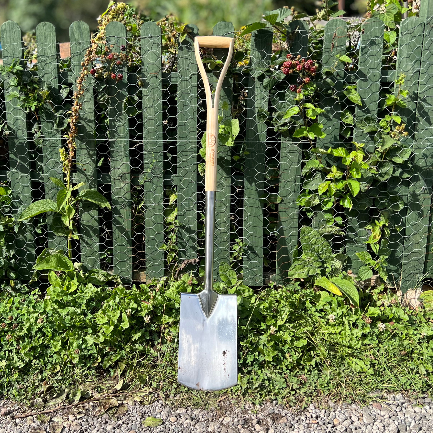 Growers Own Stainless Steel Border Spade w/Ashwood Handle