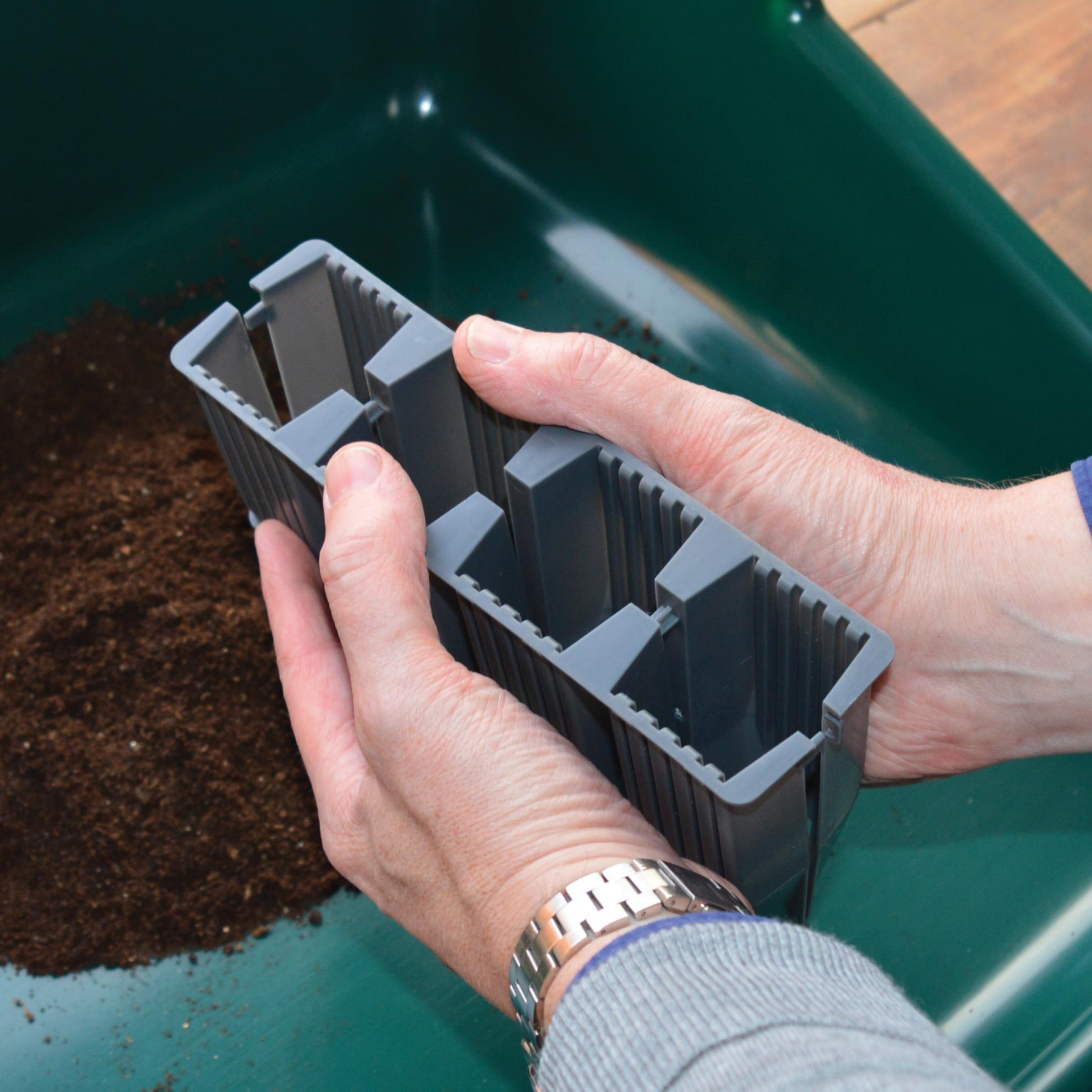 Garland 28 Cell Deep Root Kit wholesale garden supplies wholesale landscape supplies uk